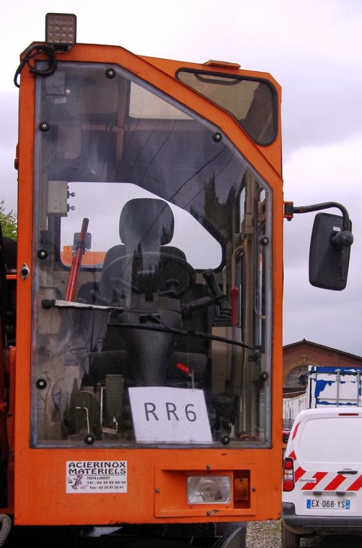 DOOSAN SOLAR 140WV-RW (2019-09-03 Poix de Picardie) Delcourt Rail D3 (15).jpg