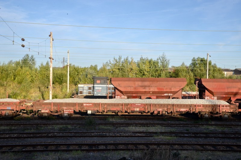 80 87 977 4 442-8 Uas R39 6 F-SNCFR (2019-09-20 Douai).jpg