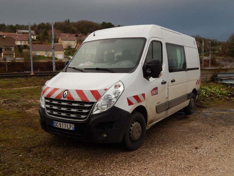 RENAULT MASTER - DC 977 LP - SNCF (1) (Copier).JPG