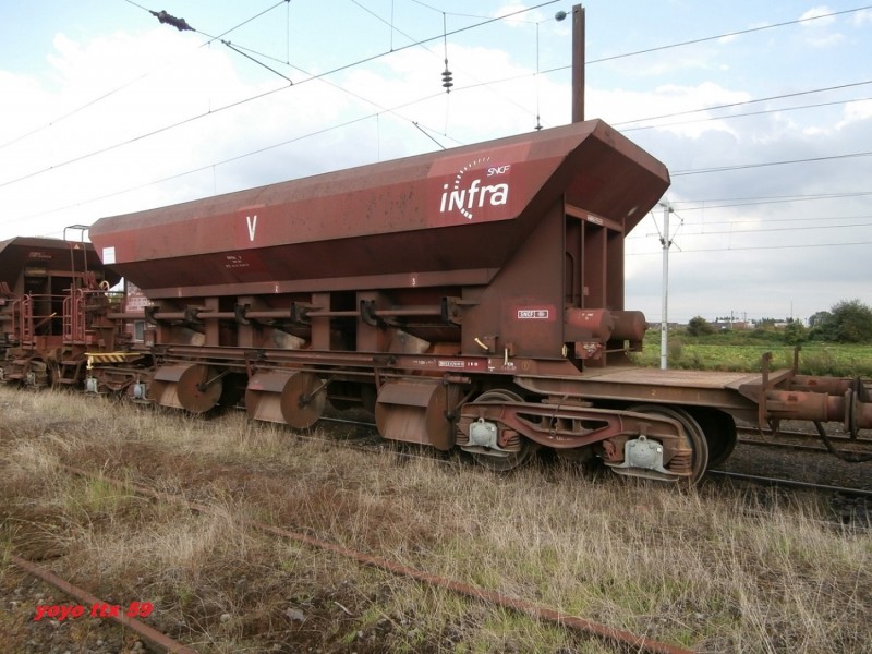 Uas D12-6 80 87 977 7 908-5=4.JPG