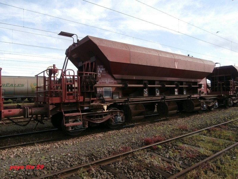 Uas D12-6 80 87 977 8 239-4=3.JPG