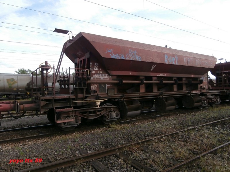 Uas D12-6 80 87 977 8 762-5=3.JPG