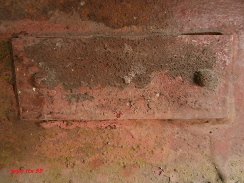 Uas D12-6 80 87 977 9 071-0=5.JPG