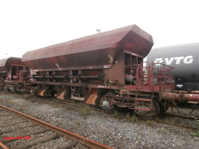 Uas D12-6 80 87 977 9 319-3=4.JPG