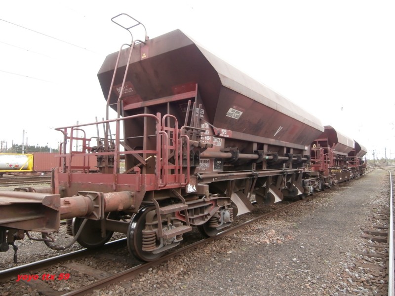 Uas D12-6 80 87 977 9 460-5=3.JPG