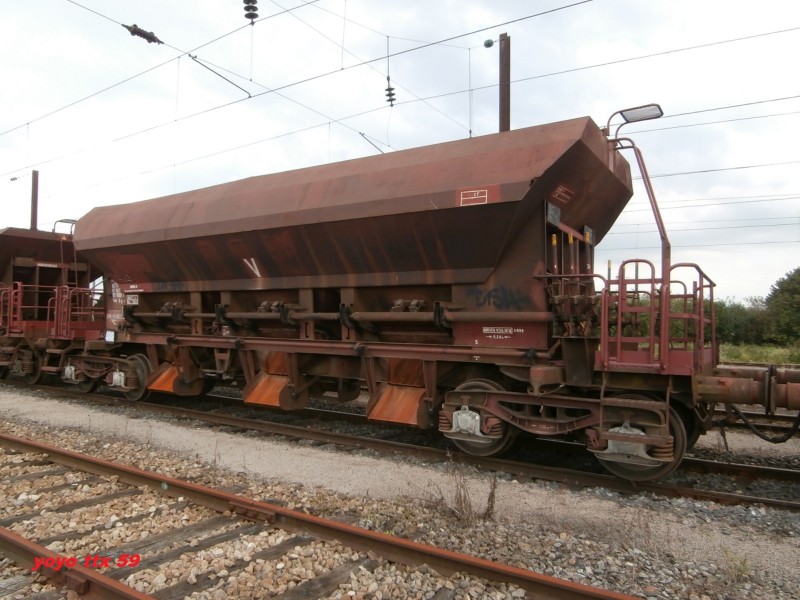 Uas D12-6 80 87 977 9 658-4=6.JPG