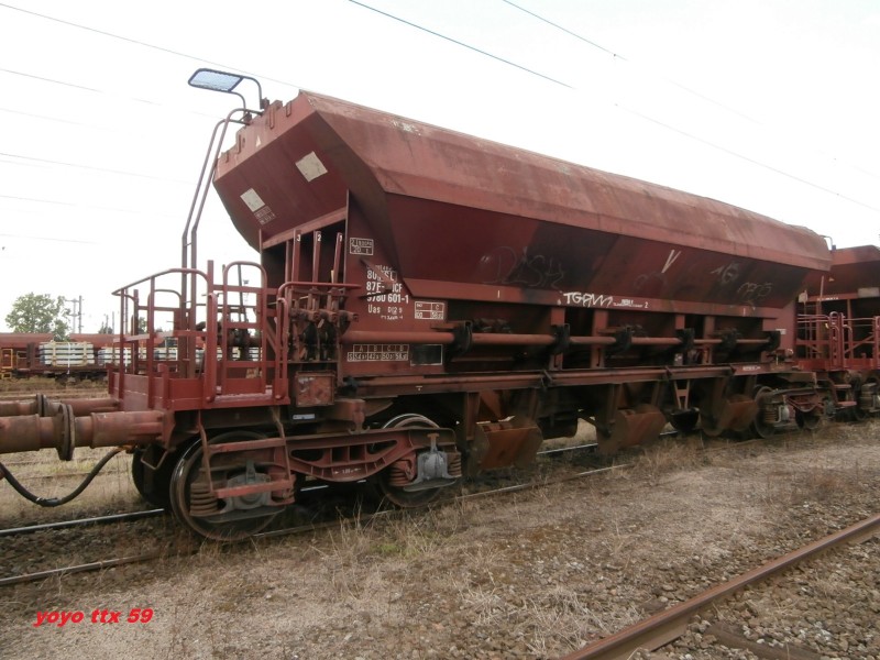 Uas D12-9 80 87 978 0 601-1=7.JPG