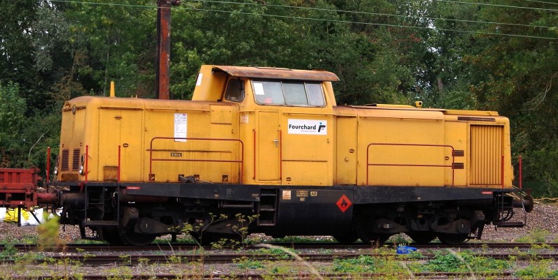 V212 - 99 87 9 182 583-4 - Fourchard & Renard (2) (light).jpg
