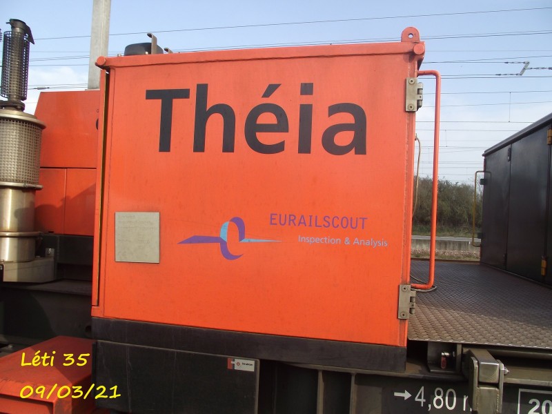Théia_b.JPG (281.29 Kio) Vu 9764 fois Théia_b.JPG