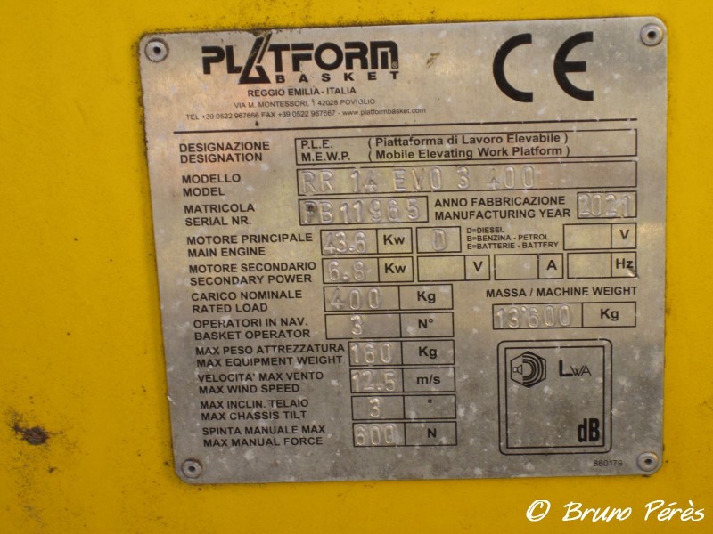 RR14EVO3-400 - PB11965 - Trans-Rail Service (26)  (light).JPG