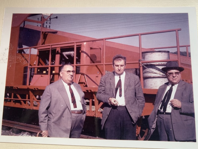 Dehé (2)-Abel Dehé au centre).jpg (628.8 Kio) Vu 28579 fois Dehé (2)-Abel Dehé au centre).jpg