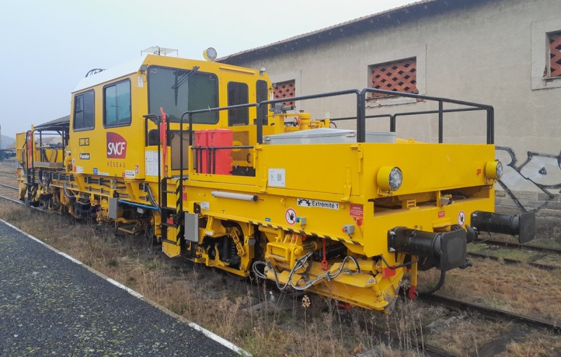 FRAMAFER EMV 93 - 9.309 - SNCF MR (Langeac 2025-03-14) Photo n°1.jpg