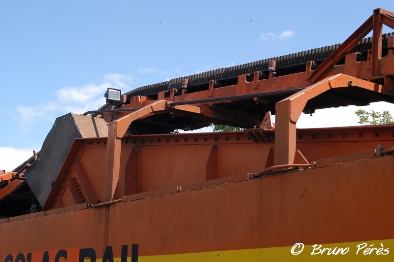 Cribleuse SPRO 1000 - 99 87 9 350 510-3 - Colas Rail (68) (light).jpg