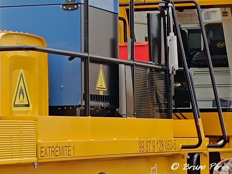 Combi 20 - 99 87 9 228 053-5 - 9.352 - LM (3) (light).jpg