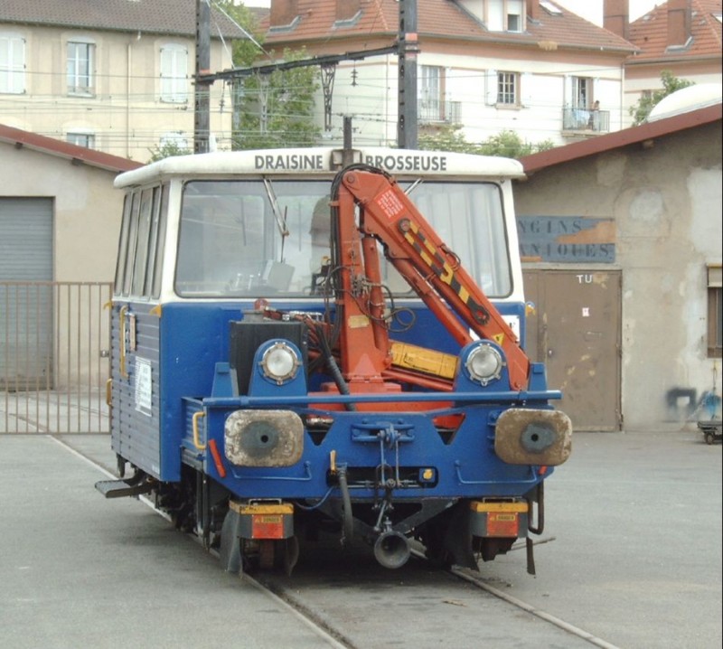 draisine%20bleue.jpg