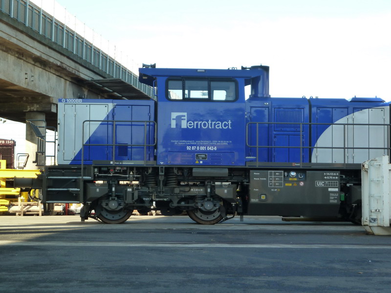 G 1000 BB 560 1970 - 92 87 0001 042-6 F-Ferrostract (2014-01-17 Ateliers de la Socofer St Pierre des Corps (5).jpg