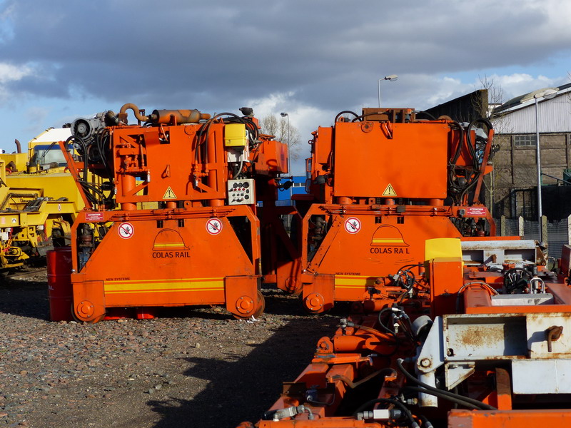 Portique P2 Colas Rail (2014-02-16 St Pierre des Corps) (3).jpg