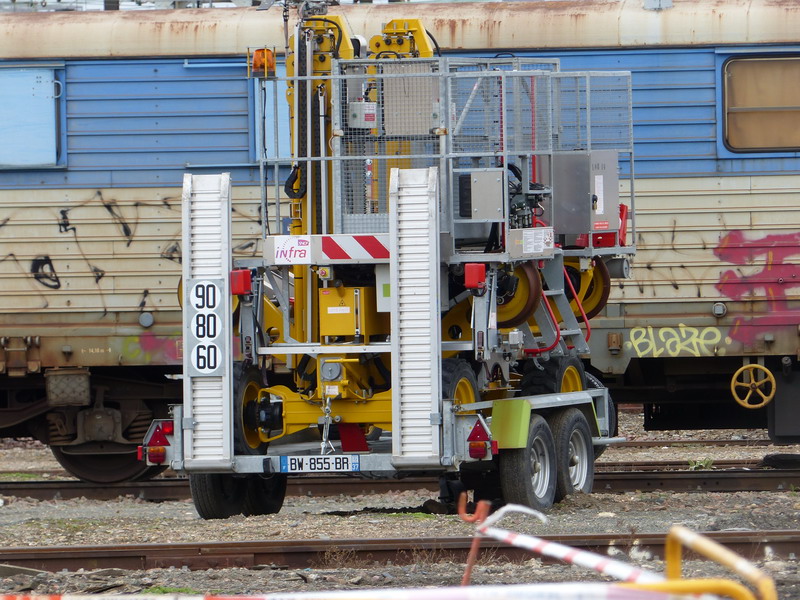 LOR'AXE 11.082 4... LOR 16 (2014-03-02 base Infra St Pierre des Corps) (1).jpg