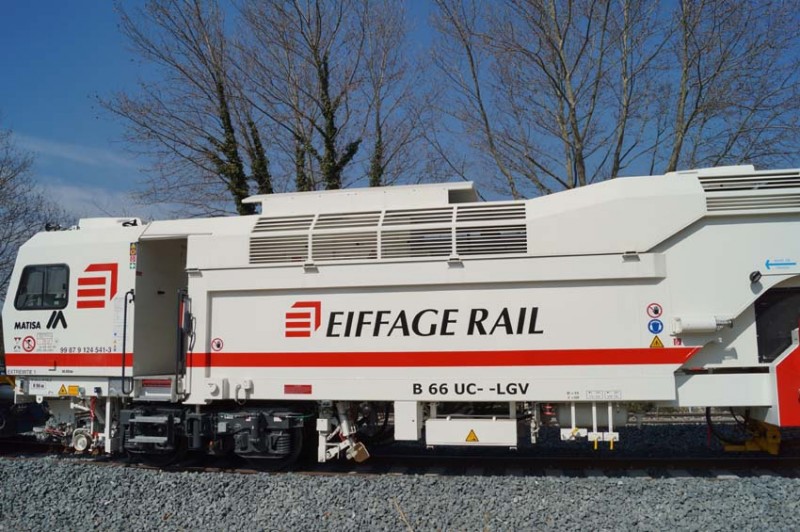 EIFFAGE-RAIL3.JPG (93.44 Kio) Vu 5023 fois EIFFAGE-RAIL3.JPG