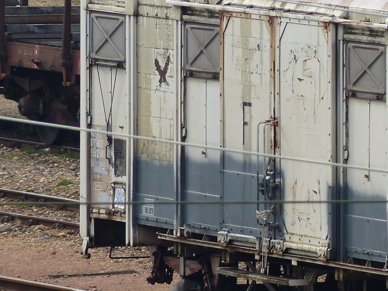 40 87 959 2 981-4 Us  G90 6 F SNCF-TR (2014-03-26 St Pierre) (2).jpg
