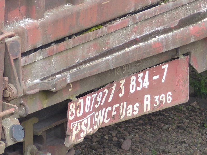 80 87 977 3 834-7 Uas R39 6 SNCF-PSL (2014-04-04 St Pierre des Corps) (2).jpg