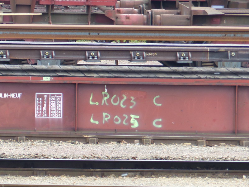 80 87 977 0 008-1 Uas R07 2 F SNCF-PN (2014-05-06 St Pierre des Corps) (6).jpg