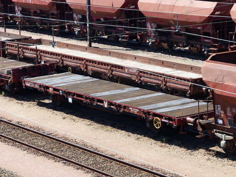 40 87 952 3 777-0 Us K25 1 F SNCF-PN (2014-06-13 St Pierre des Corps) (1).jpg