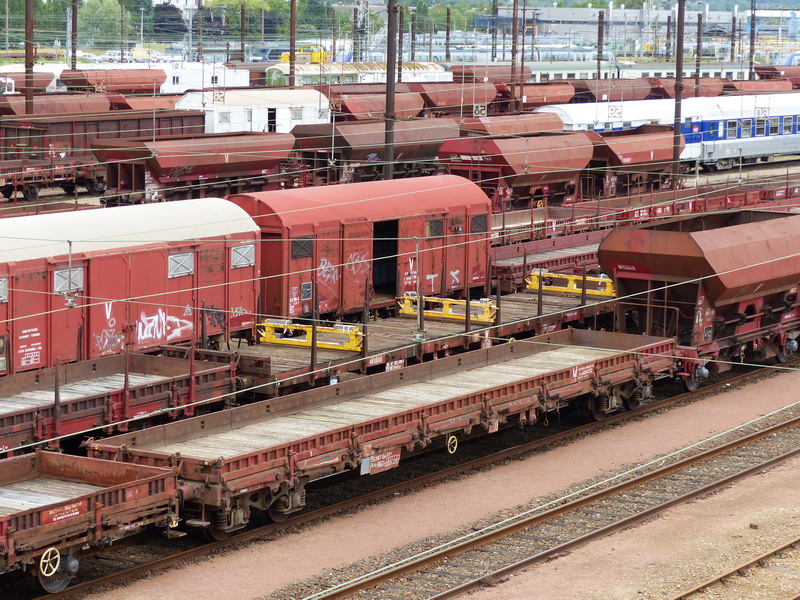 80 87 977 4 920-5 Uas R39 6 SNCF-PSL (2014-06-10 St Pierre des Corps) (1).jpg