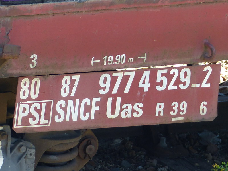 80 87 977 4 529-2 Uas R39 6 SNCF-PSL (2014-06-13 St Pierre des Corps) (2).jpg