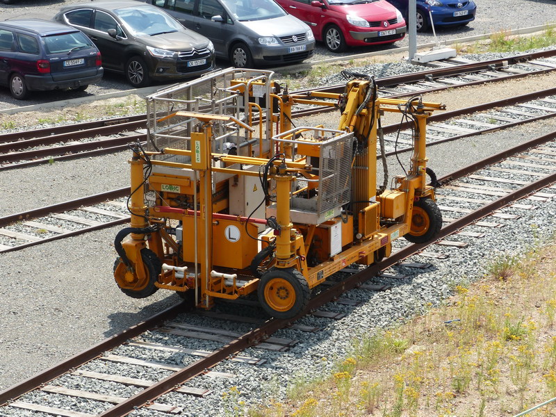 Lorric A 00705-002 Lorry N° 19 (2014-06-25 Socofer St Pierre des Corps) (1).jpg