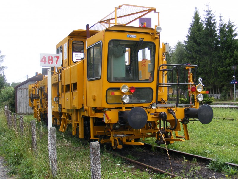 B20L - CF 7 432.JPG