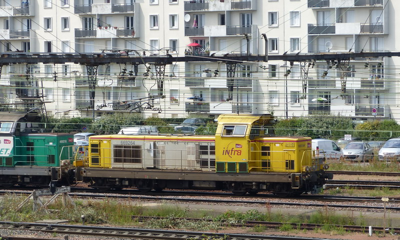 69264 (2014-06-23 gare de SPC) + 69216.jpg