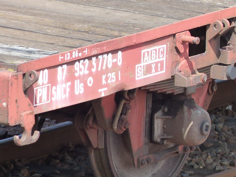 40 87 952 3 778-8 Us K25 1 SNCF-PN (2014-08-11 SPC) (2).jpg