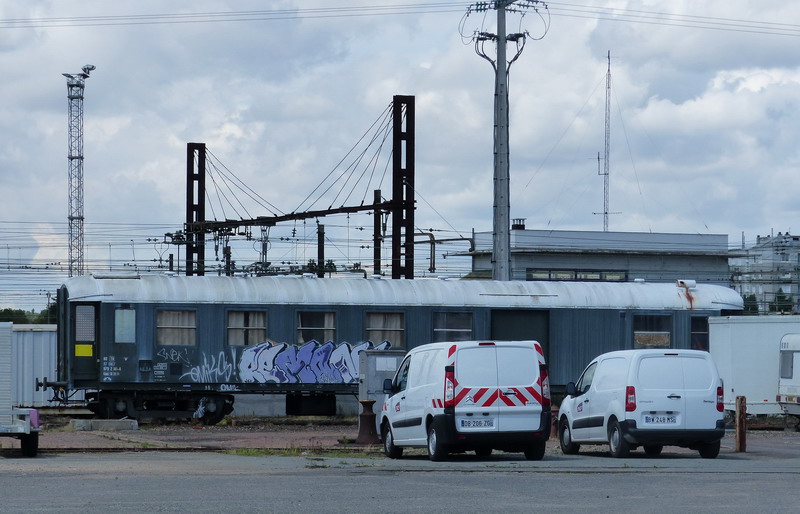 80 87 979 2 141-4 Uas H70 0 SNCF-TR (2014-08-15 Crem DV13 SPDC) (1).jpg