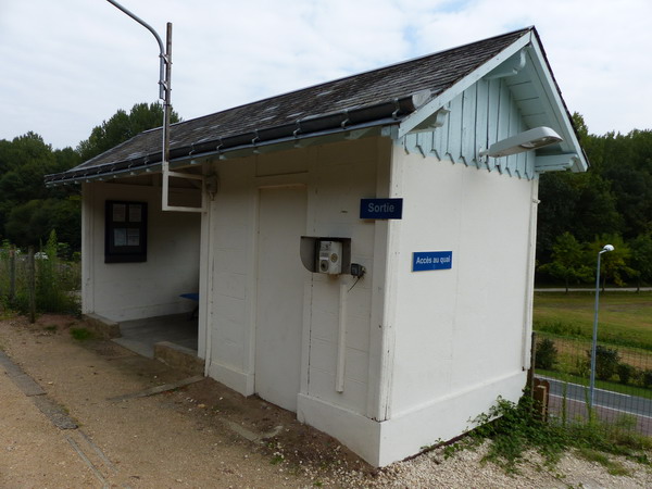 Gare LGV de Veigné.JPG