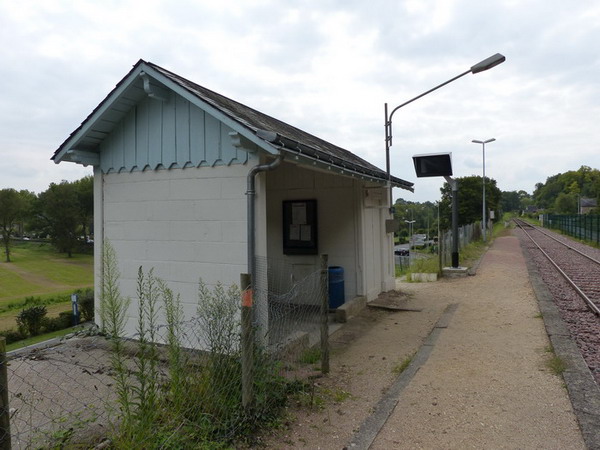 Gare de Veigné 2014-09-05 (12).jpg