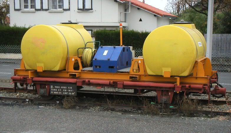 lorry_laveur_rail.jpg