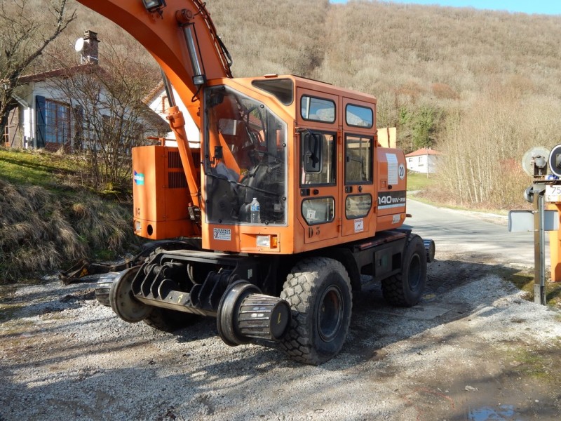 DOOSAN 140WV RW - DWBHEUTOP60055012 - ACIERINOX (1) (Copier).JPG