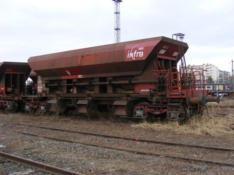 80 87 977 7 204 9 Uas  D12-6  PSL (2) (Copier).JPG