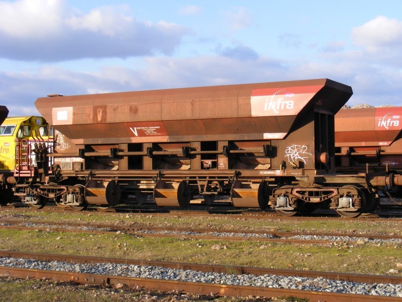 80 87 977 7 273 4 Uas  D12-6  PSL (1) (Copier).JPG