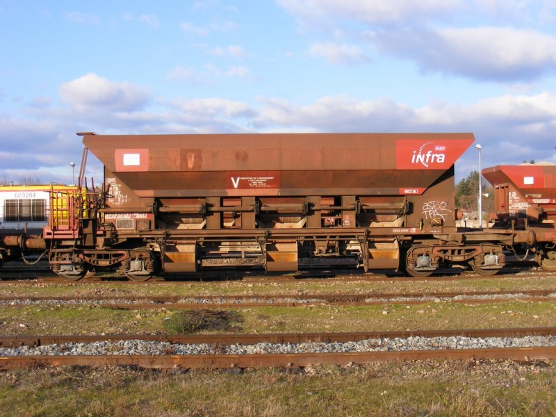80 87 977 7 273 4 Uas  D12-6  PSL (3) (Copier).JPG
