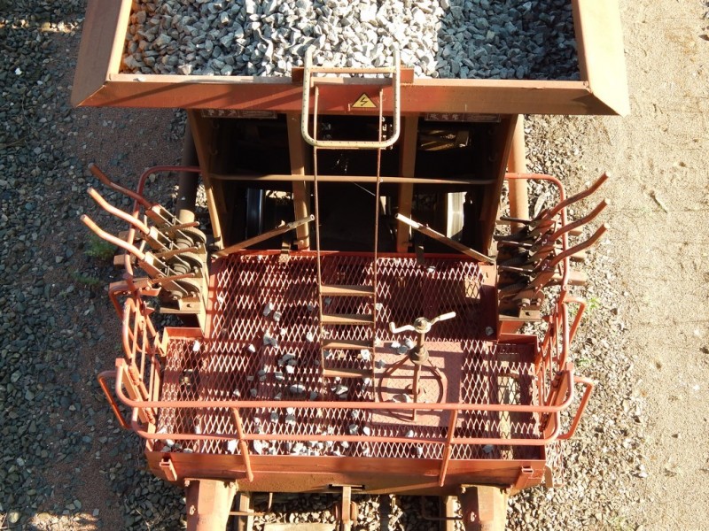 80 87 977 7 295 7 Uas  D12-6  PSL (4) (Copier).JPG