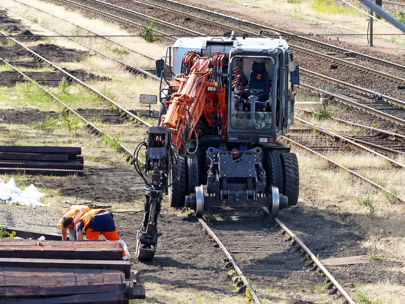 Hitachi D 2R Type ZX 170 PRR (2015-06-18 Tours) CLMTP (3).jpg