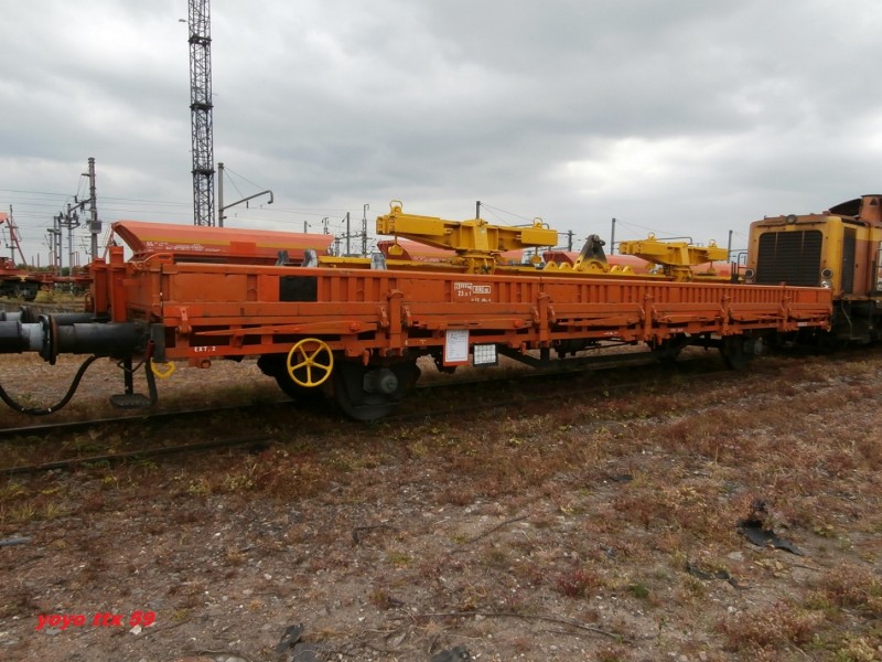 K 50 - 99 87 9 383 660-7 COLAS=21.JPG