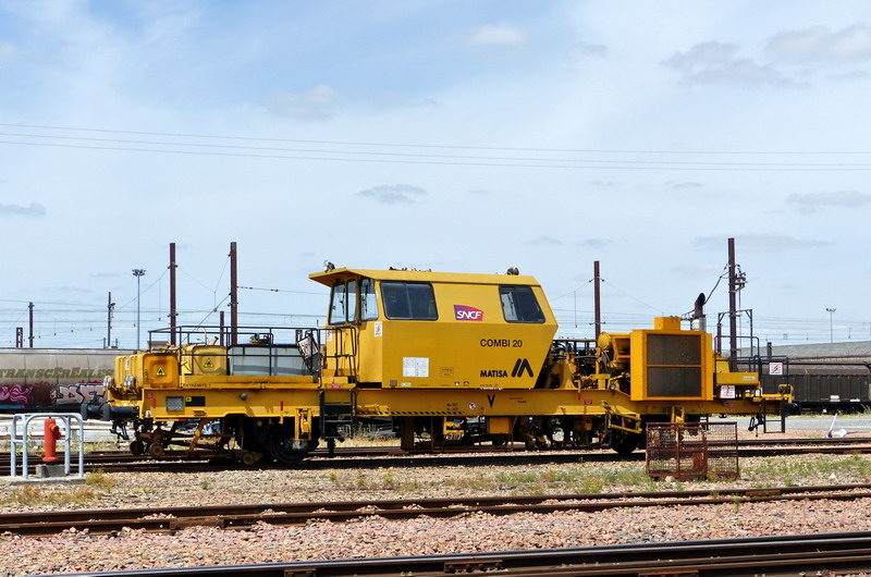 99 87 9 128 058-4 Combi 20 Matisa (2015-07-12 BIDON V Ã SPDC) (2).jpg