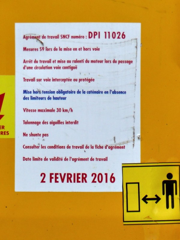 DOOSAN 140 WV-RW Solar (2015-07-14 gare de Neuillè Pont-Pierre) AVT TP (14).jpg