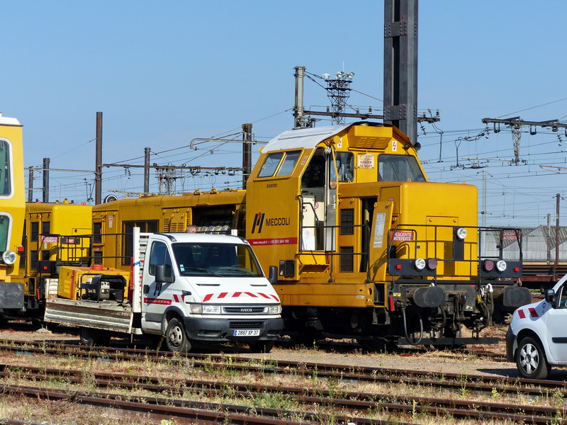 IVECO 2897 XP 37 (2015-08-03 SPDC).jpg