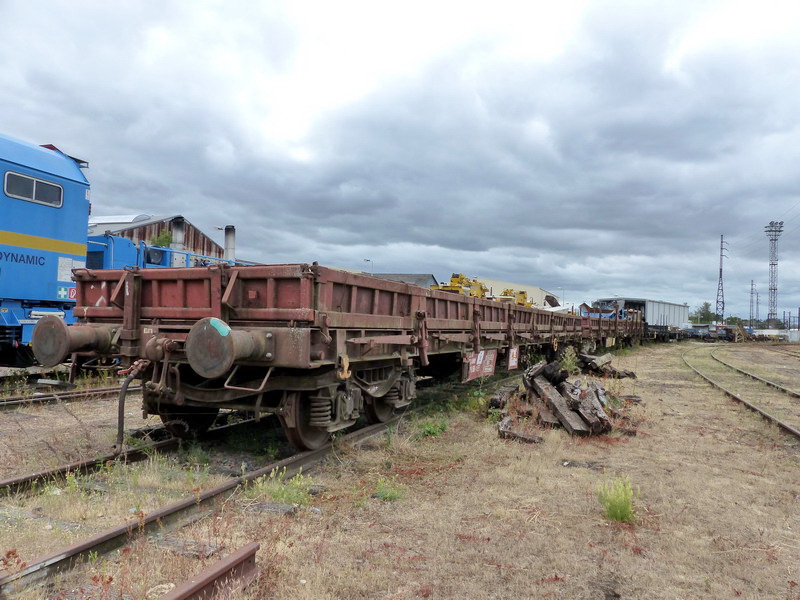 33 80 399 8 050-7 D-ORWU Type Res 682 (2015-07-20 SPDC) Seco-Rail pour Vecchietti (1).jpg