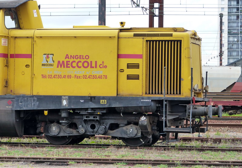 99 87 9 182 588-3 (2015-09-13 SPDC) Meccoli V212E (2).jpg