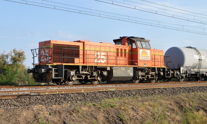 DSC_1190r - G 1206 25 Colas Rail - queue 998250 - Sète Les Quilles.jpg
